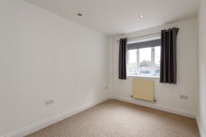 Bedroom- click for photo gallery